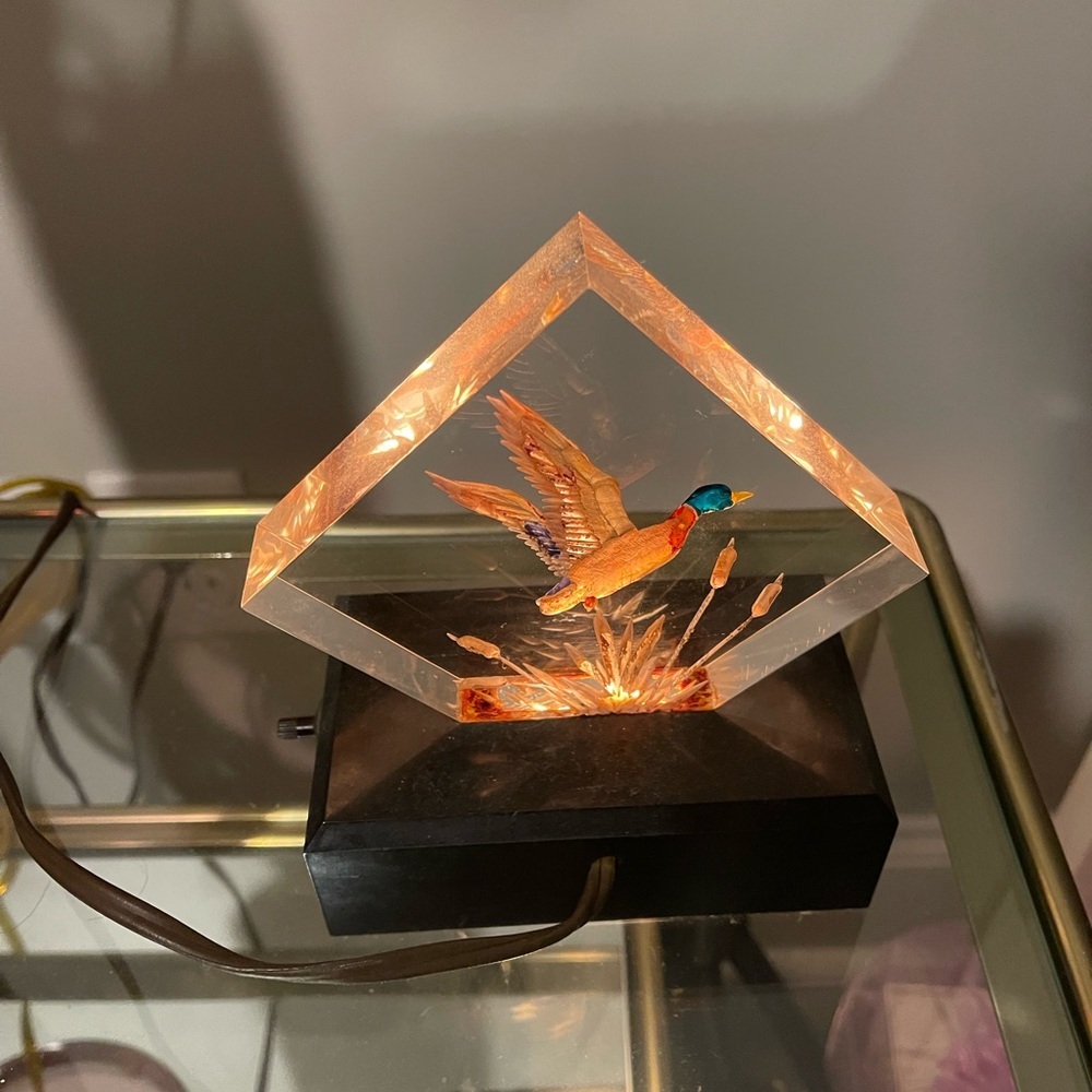 Vintage MCM lucite night Light! - Picture 4 of 4